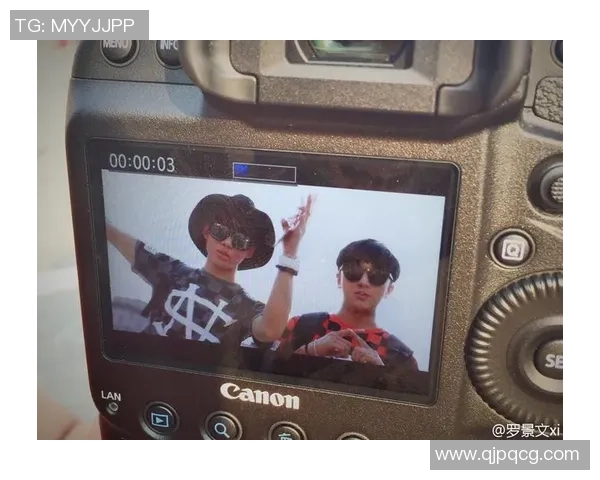 如何与足球明星展开浪漫恋情的实用指南与心路历程分享